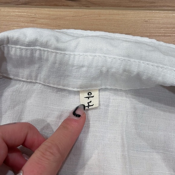 unique white button up - Picture 6 of 6